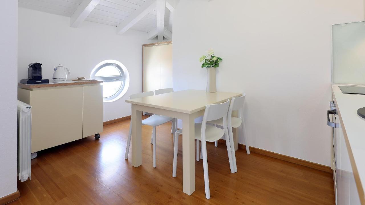 Sea View Apartment In Ічичі Екстер'єр фото