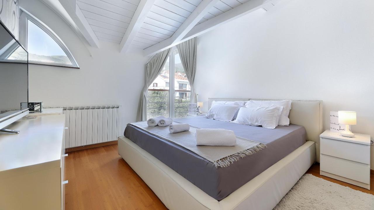 Sea View Apartment In Ічичі Екстер'єр фото